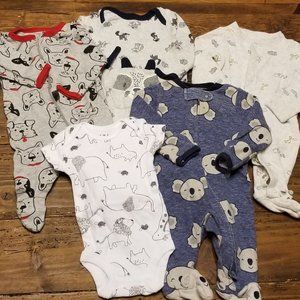 Newborn Baby Boy Lot of 4 Sleepers and 1 Onesie Animal Theme